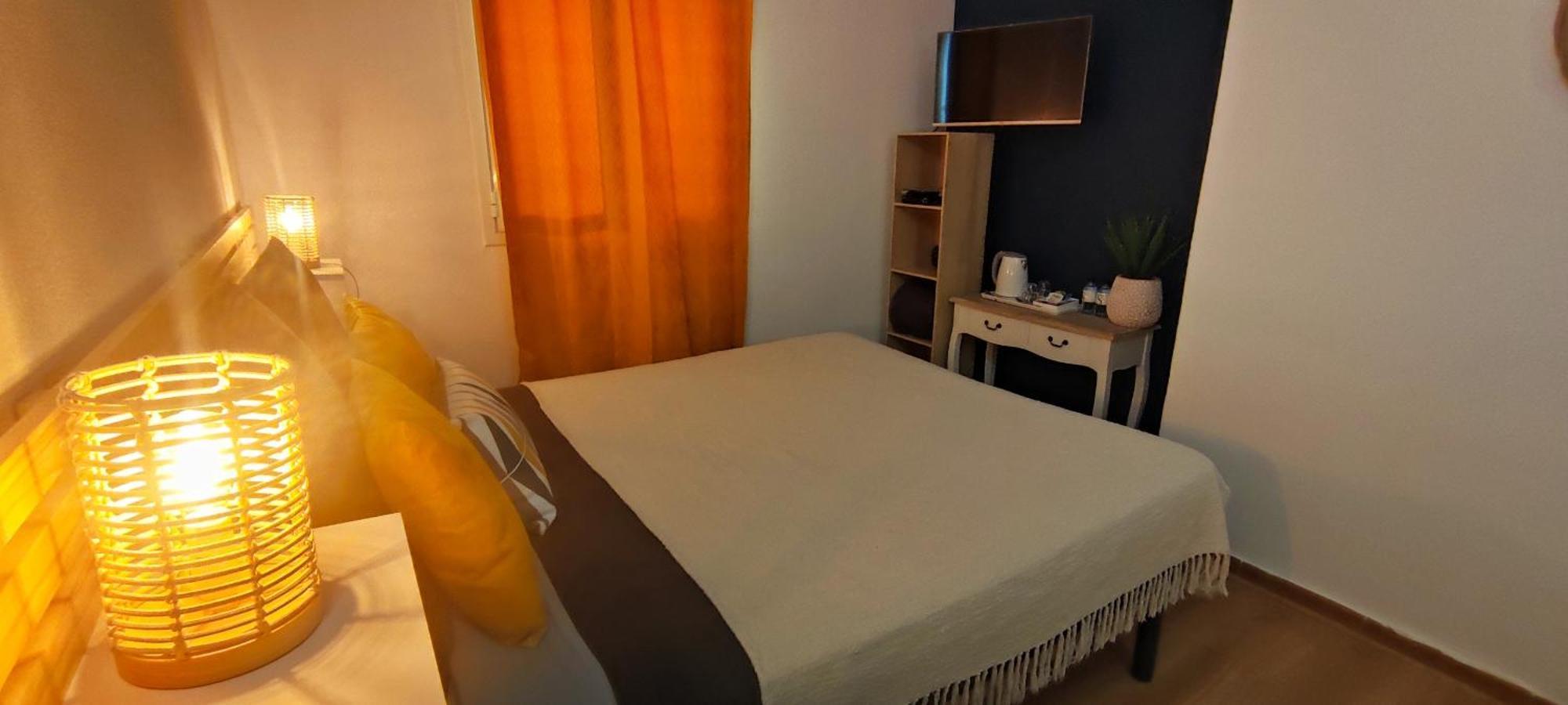 Chambres Isula Bella Фигари Стая снимка