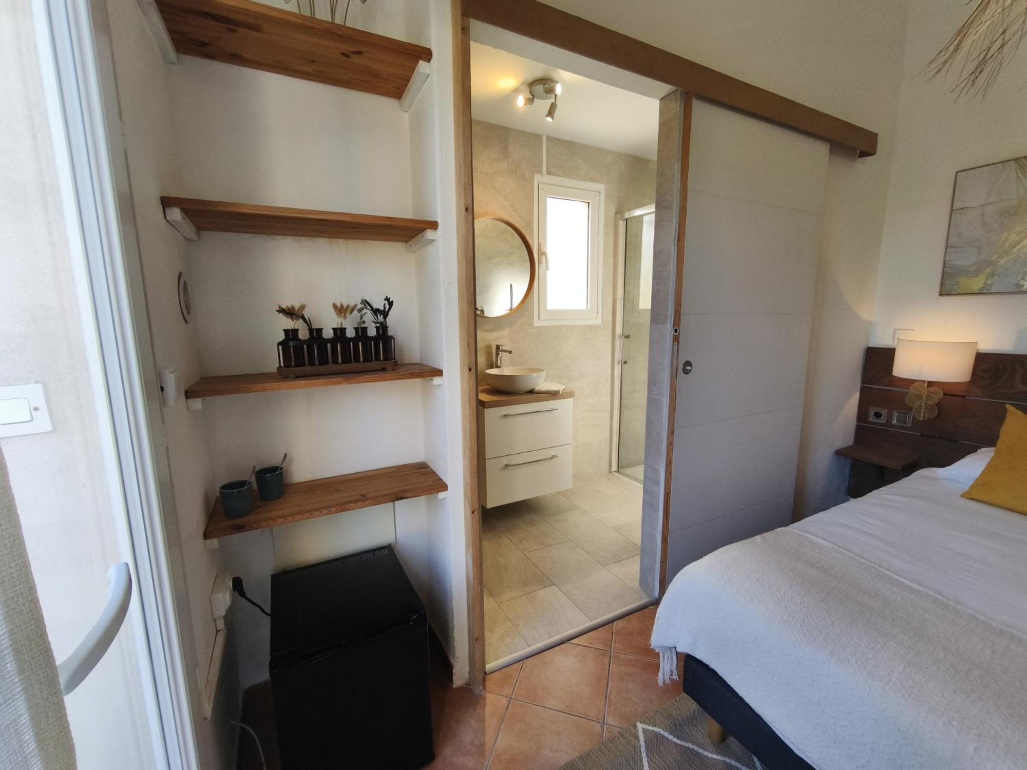 Chambres Isula Bella Фигари Екстериор снимка